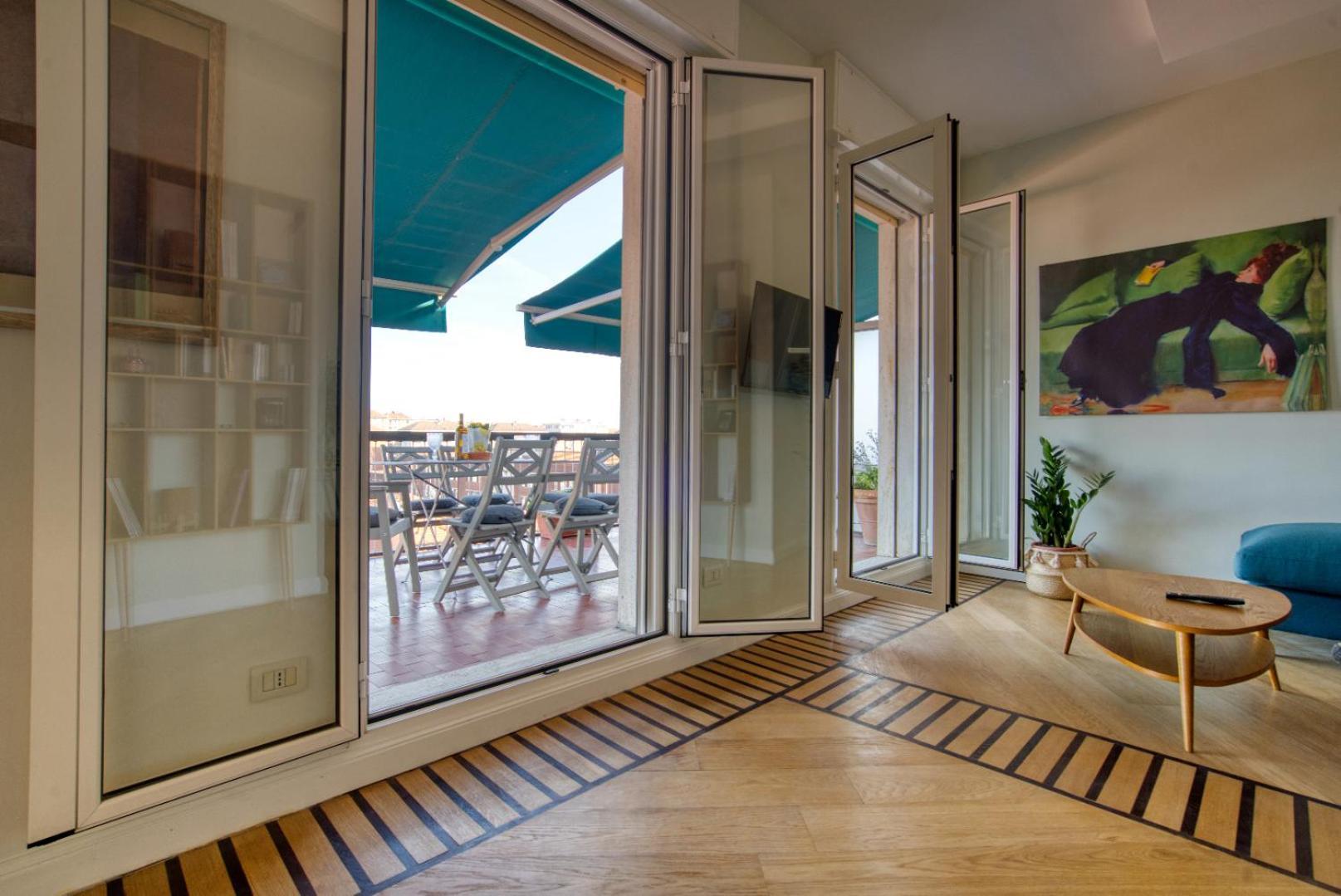 Spacious Penthouse With Panoramic Terrace - 20 Minutes From Duomo Milan Exterior photo