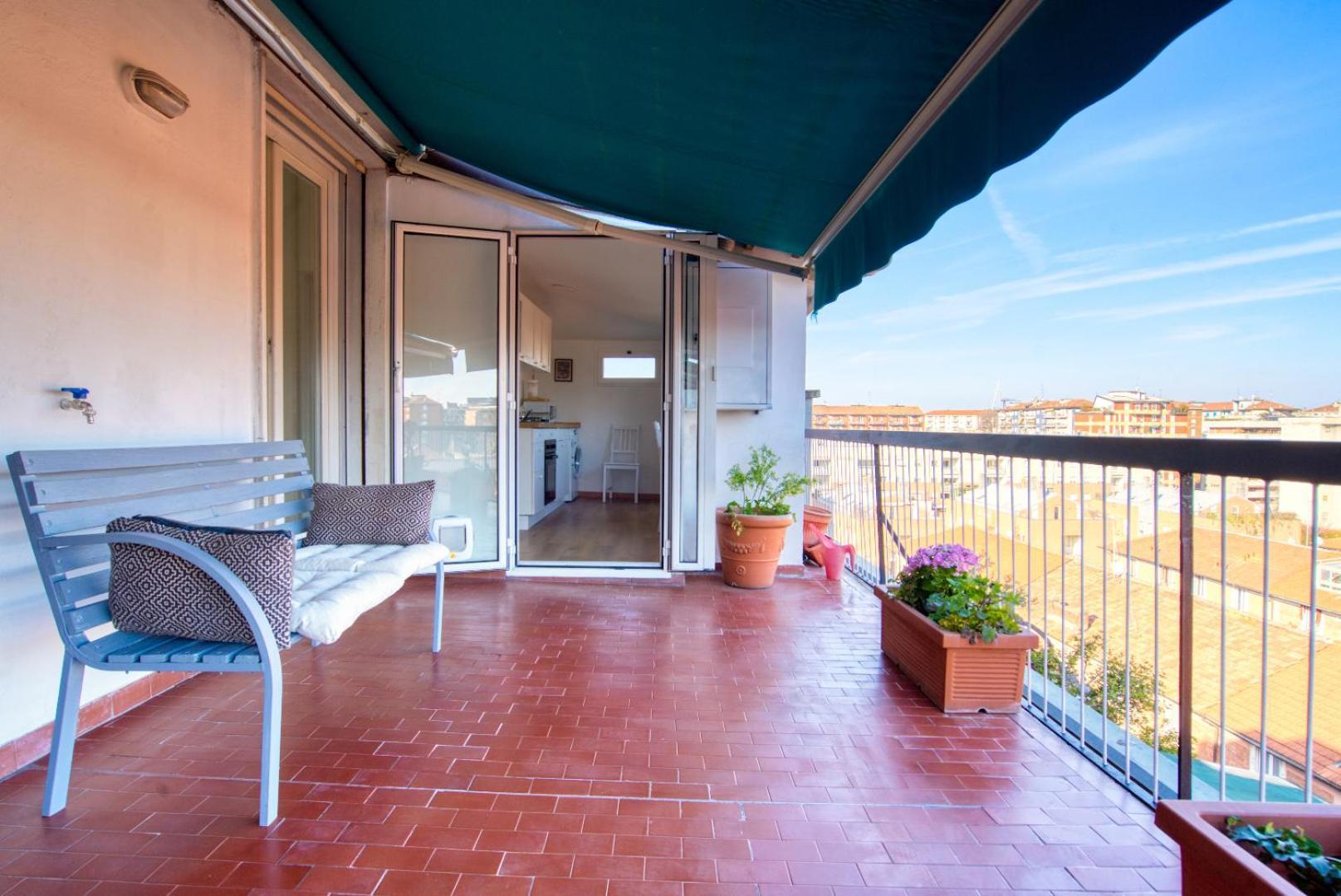 Spacious Penthouse With Panoramic Terrace - 20 Minutes From Duomo Milan Exterior photo
